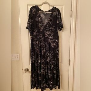 Torrid Black and White Floral Maxi Dress